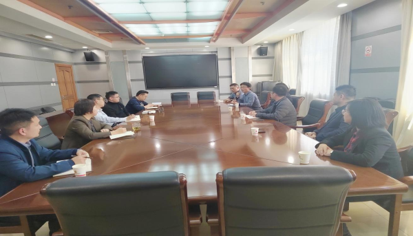 集團(tuán)領(lǐng)導(dǎo)與城鄉(xiāng)一體化示范區(qū)領(lǐng)導(dǎo)、中科院合肥分院科創(chuàng)項(xiàng)目組團(tuán)座談