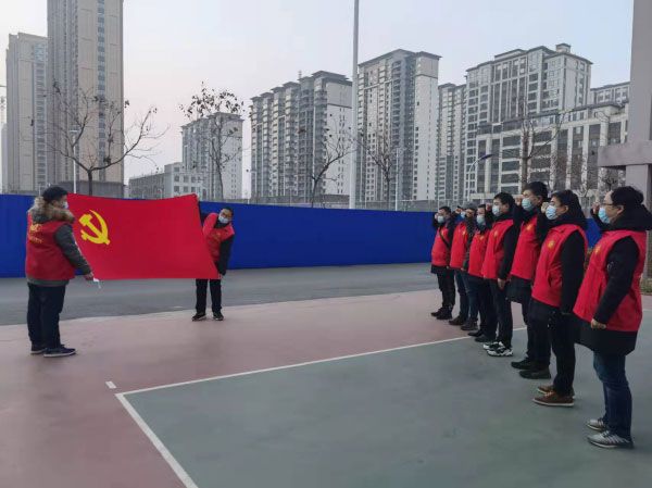 踐行偉大抗疫精神 向疫情風暴中心再出發(fā)——2022年1月13日集團抗疫紀實